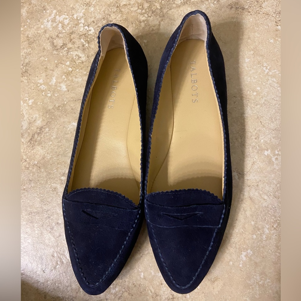 Talbots navy blue scalloped edge flats